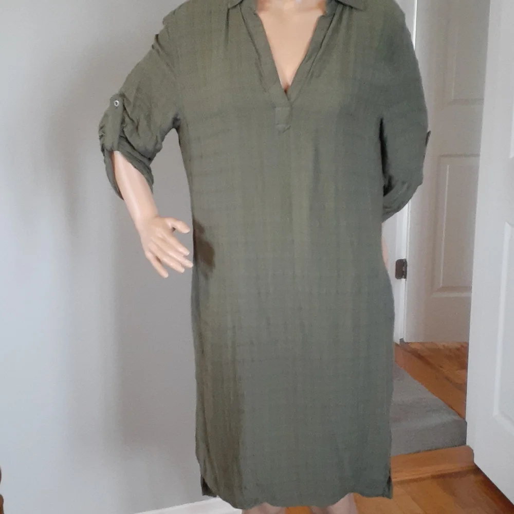 Kenneth Cole Reaction khaki green dress. - Picture 2 of 7